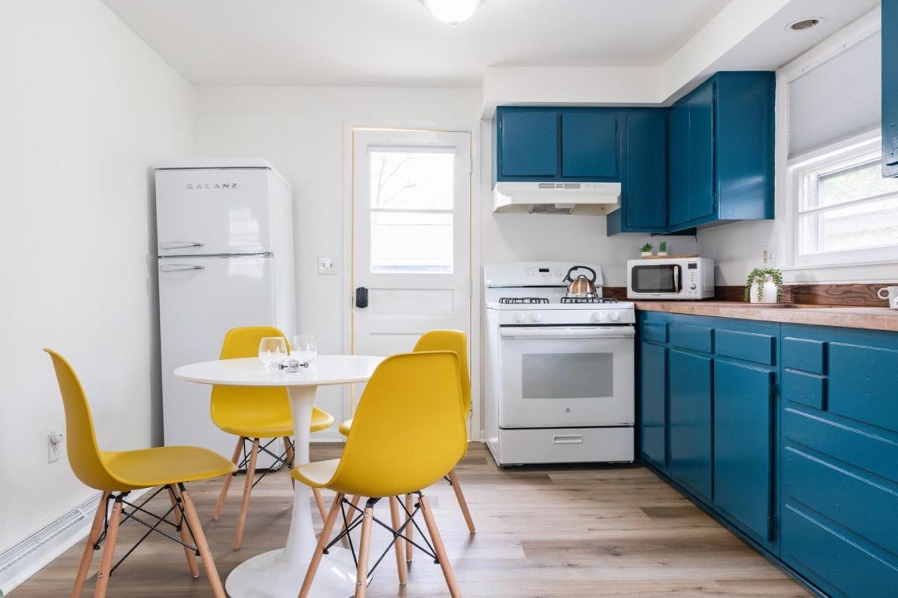 Retro Retreat Renovated 2Br, Desk, No Chore List! Kingston Luaran gambar